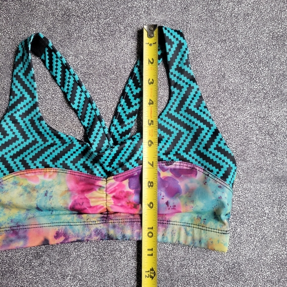 Onzie V strap back sports bra - Picture 8 of 8